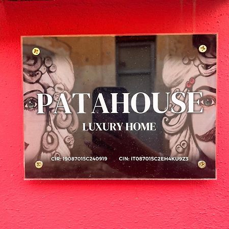 Patahouse Apartment คาตาเนีย ภายนอก รูปภาพ